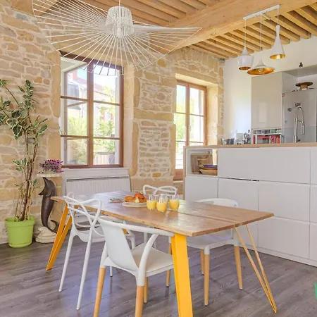 Bon Pasteur - 2 - Lb - Cozy And Bright In Hypercenter Of Apartmán *