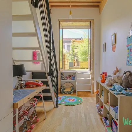 Bon Pasteur - 2 - Lb - Cozy And Bright In Hypercenter Of * 里昂